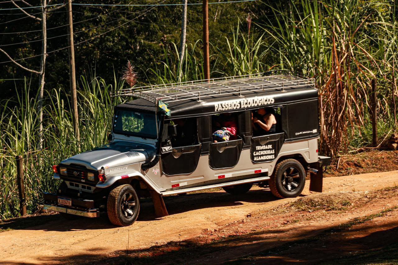 Passeio de Jeep